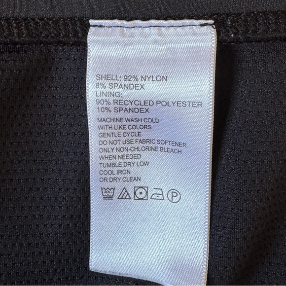 Tommy Bahama Skort, Aubrey IslandZone Skort, Black, Medium - Picture 7 of 11